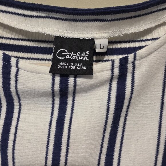Catalina Woman's Navy Blue & White Striped Cap Sleeve Crop Top Large - Picture 3 of 7